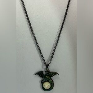 REVERSIBLE IRIDESCENT GREEN PURPLE DRAGON PENDANT NECKLACE OPALESCENT CABOCHON